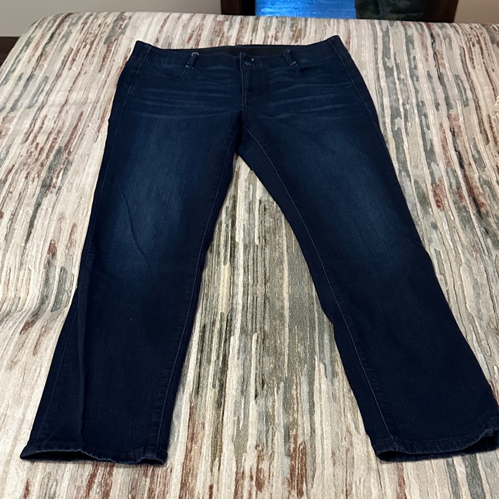 Tummy Control Apt. 9 Classic Blue Straight Jeans size 14